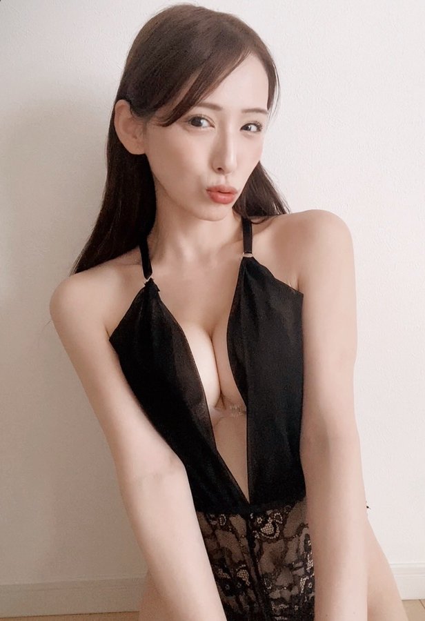 广瀬百合(広瀬ゆり)最新品番作品PRED-522介绍及预览-很美的