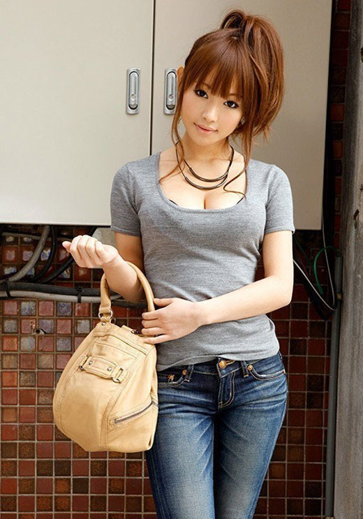 绝对美少女《小西悠》精选品番作品推荐介绍及预览-很美的